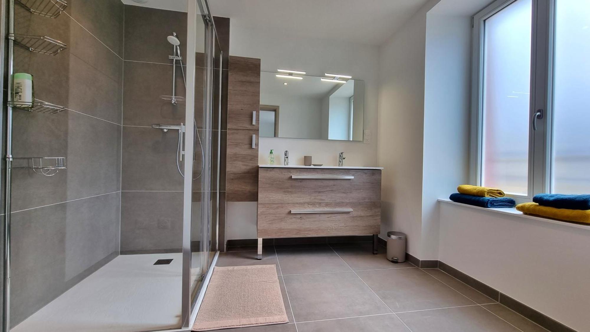 Chez Patisa - Business And Tourism - Rbnb Guebwiller Room photo